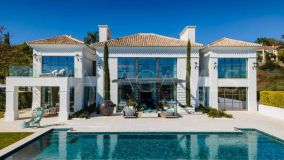 Villa for sale in Los Flamingos, Benahavis