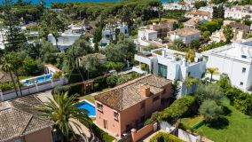 Villa for sale in Casablanca, Marbella Golden Mile