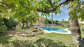 Family villa set in San Pedro Alcántara is tranquil haven yet just minutes from town, all amenities and beaches.