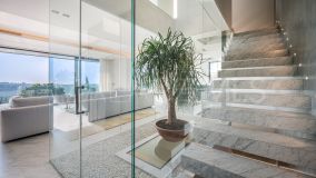 Villa for sale in Los Flamingos, Benahavis