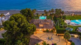 Villa for sale in Estepona Öst