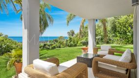 Villa en venta en El Rosario, Marbella Este