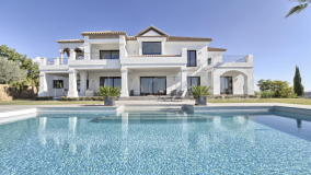 Villa zu verkaufen in Los Flamingos Golf, Benahavis