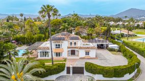 Villa for sale in Guadalmina Baja, San Pedro de Alcantara