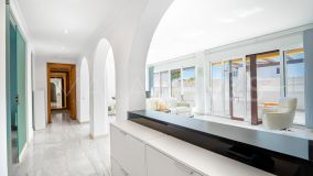 Wohnung zu verkaufen in Nueva Andalucia, Marbella