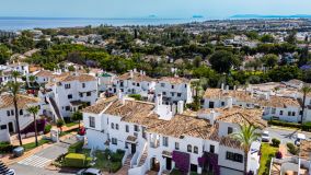 Apartment for sale in Nueva Andalucia, Marbella