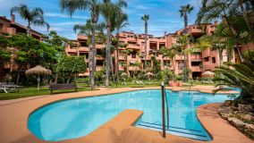 Apartamento Planta Baja en venta en El Rosario, Marbella Este