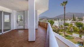 Wohnung zu verkaufen in Nueva Andalucia, Marbella