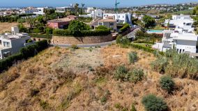 Tomt for sale in Nueva Andalucia, Marbella