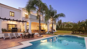 Villa en venta en La Alqueria, Benahavis