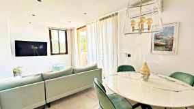 Appartement for sale in Beach Side New Golden Mile, Estepona Est