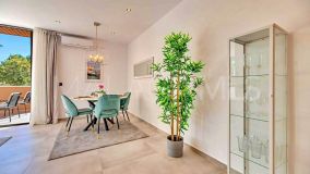 Apartamento en venta en Beach Side New Golden Mile, Estepona Este
