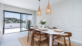 Apartamento en venta en La Quinta Golf, Benahavis