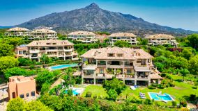 Lägenhet for sale in Aloha Park, Nueva Andalucia