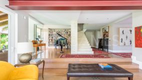 Villa for sale in Marbella Hill Club, Marbella Golden Mile