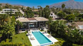 Villa for sale in La Cerquilla, 13,500,000 €