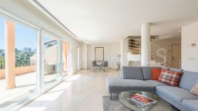 Zweistöckiges Penthouse zu verkaufen in Vista Real, Nueva Andalucia