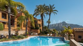 Duplex for sale in Les Belvederes, Nueva Andalucia