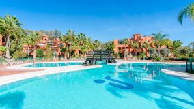 Penthouse for sale in Alminar de Marbella, Nueva Andalucia