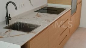 Apartment for sale in Benahavis
