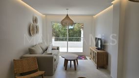 Apartment for sale in Benahavis