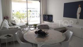 Duplex penthouse for sale in Belaire with 3 bedrooms