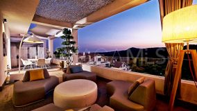 Zweistöckiges Penthouse zu verkaufen in Estepona