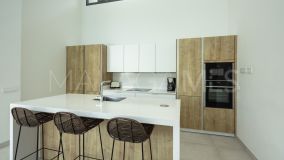 Villa for sale in Arboleda, Estepona