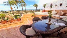 For sale penthouse in Altos del Paraiso with 3 bedrooms