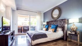 Apartamento planta baja a la venta en Alhambra del Golf