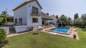 Villa en venta en El Pilar