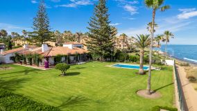 Estepona Playa villa for sale