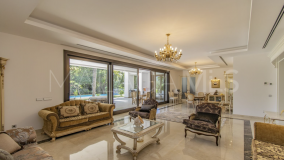 Villa for sale in Casasola, Estepona Est