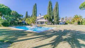 Villa en venta en Guadalmina Baja, San Pedro de Alcantara