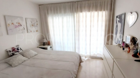 Apartamento en venta de 2 dormitorios en Campos de Guadalmina