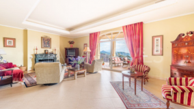 Villa en venta en Forest Hills, Altos de Estepona
