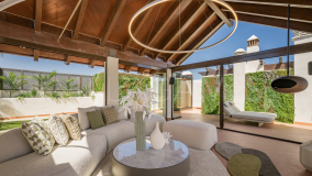Duplex Penthouse for sale in Bahía del Velerín, Estepona East