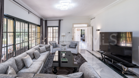 Villa zu verkaufen in Casasola, Estepona Ost