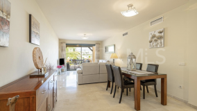 Ático en venta en El Campanario, Estepona Este