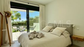 Markplanslägenhet for sale in Cortijo del Golf, Estepona Öst