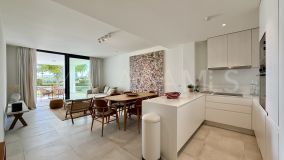 Markplanslägenhet for sale in Cortijo del Golf, Estepona Öst