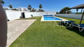 Villa zu verkaufen in El Saladillo, Estepona Ost