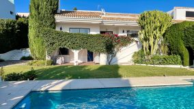 Villa for sale in Paraiso Alto, Benahavis