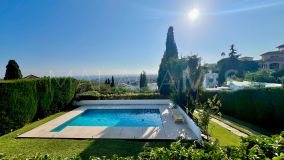 Villa for sale in Paraiso Alto, Benahavis