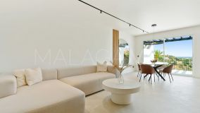 Duplex Penthouse for sale in Altos de La Quinta, Benahavis