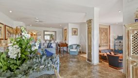 Ground Floor Duplex for sale in Cabopino, Marbella East