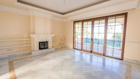 Villa for sale in Huerta Belón, Marbella City