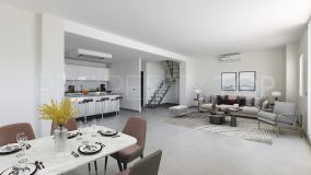 3 bedrooms duplex penthouse in Bahía de Estepona for sale