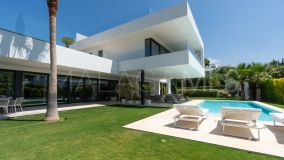 Villa zu verkaufen in Haza del Conde, Nueva Andalucia