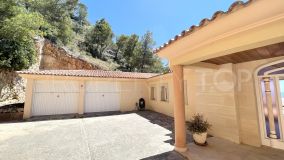 Comprar villa de 3 dormitorios en Camp de Mar